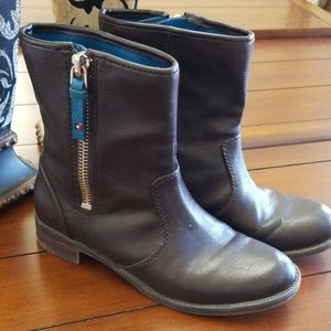 TOMMY HILFIGER 😊 BOOTIES